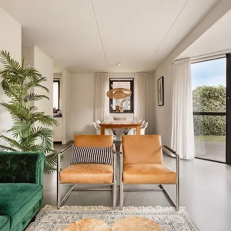 Ferienhaus Aan Het Water -incl Laadpaal- Ewijk