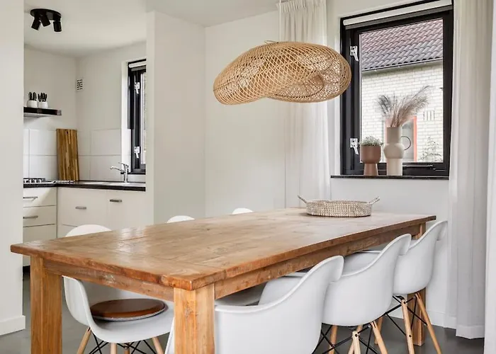 Casa vacanze Aan Het Water -incl Laadpaal-