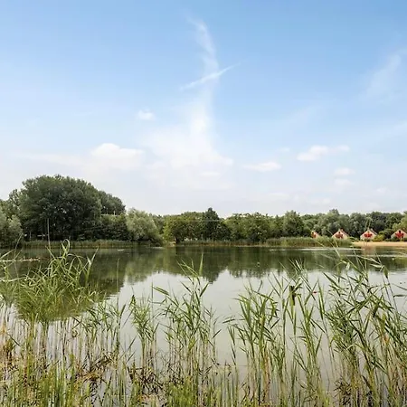 Holiday home Aan Het Water -incl Laadpaal-