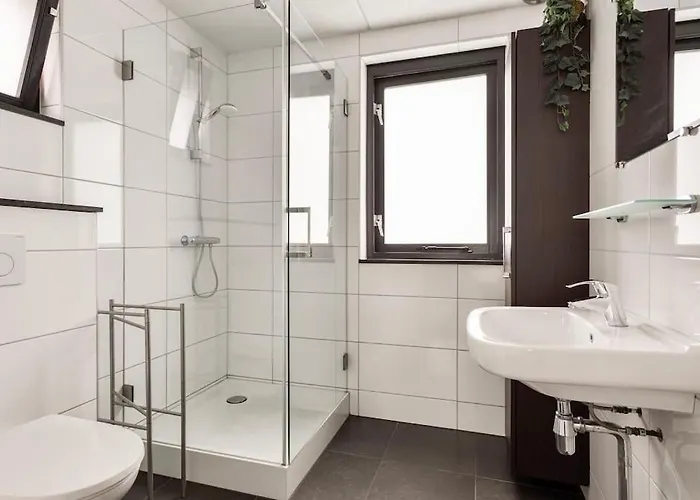 Aan Het Water -incl Laadpaal- * Ewijk